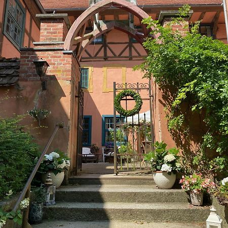 Wasserburg Turow Bed & Breakfast Glewitz Exterior photo